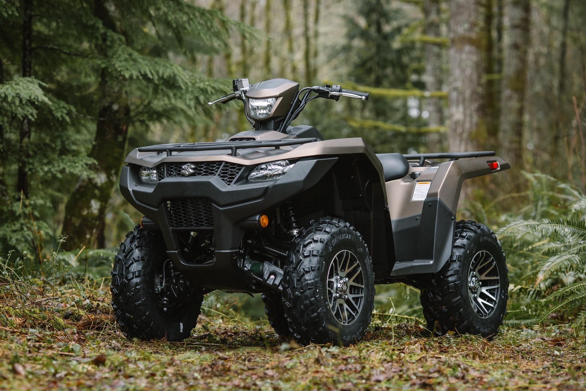 Suzuki présente ses nouveaux KingQuad 750 et 500 2019