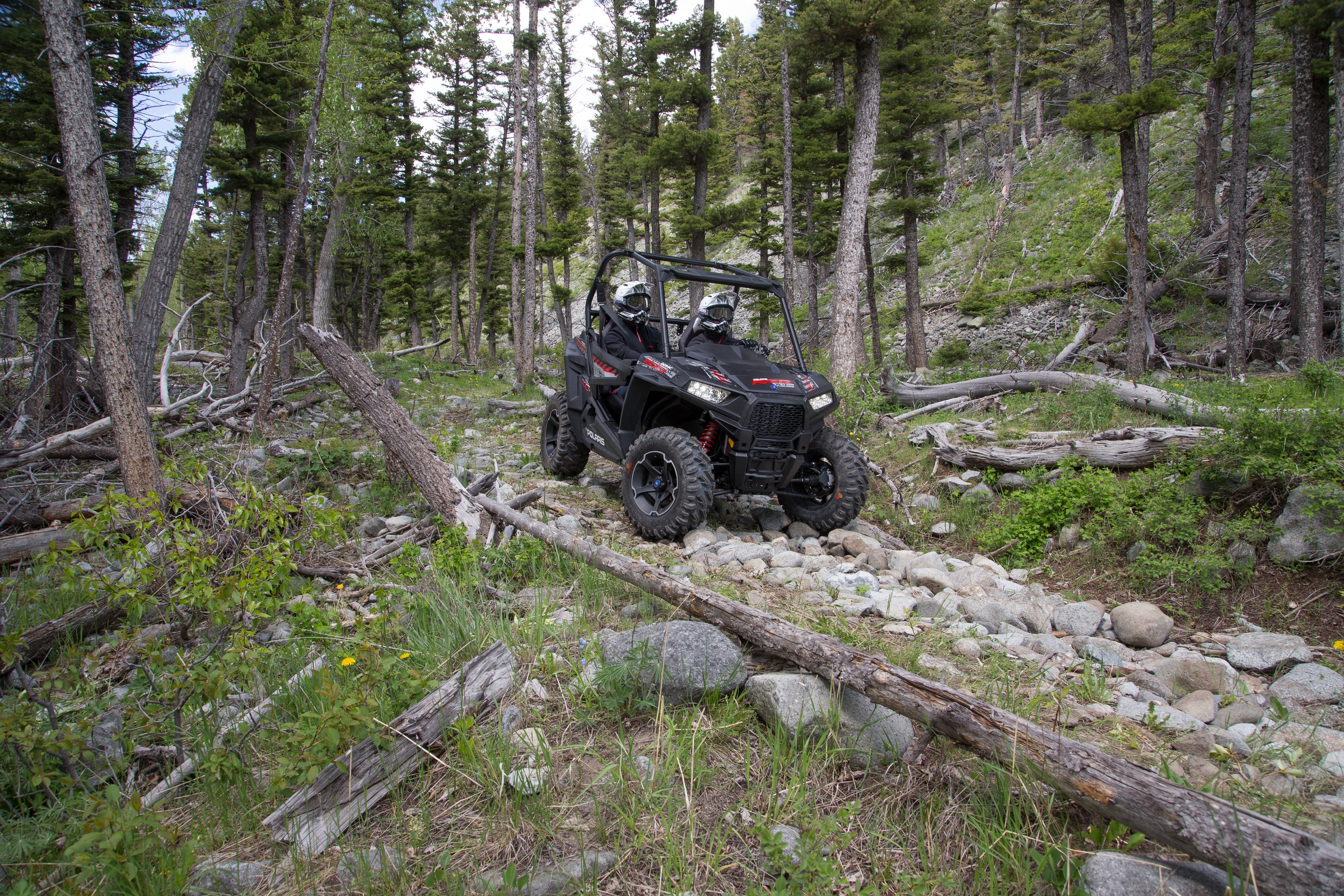 Polaris présente sa gamme de Quad 2015