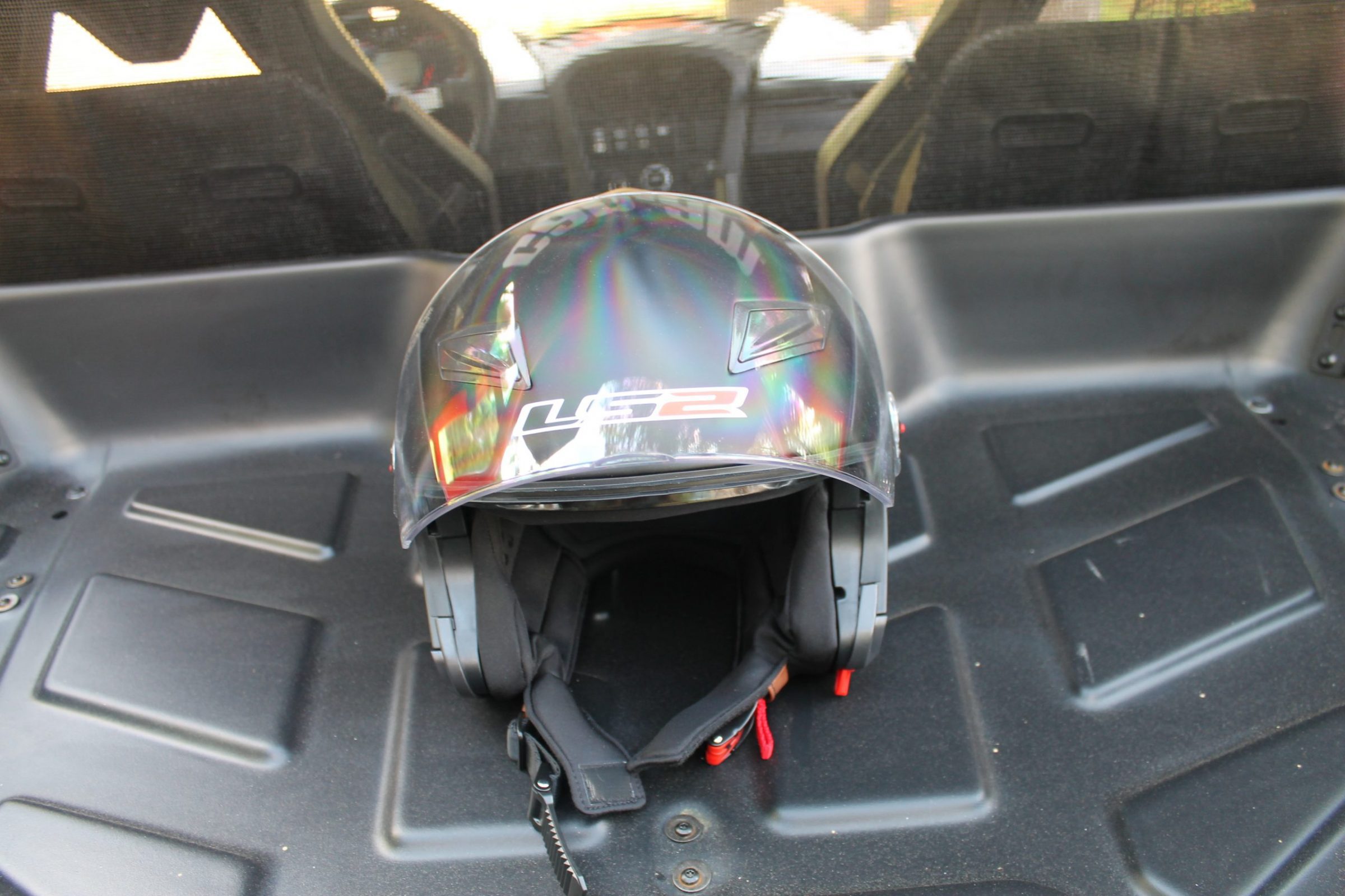 Nouveau casque de Kimpex: le casque LS2