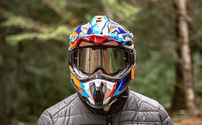 Nos casques protecteurs, un accessoire à ne pas négliger!