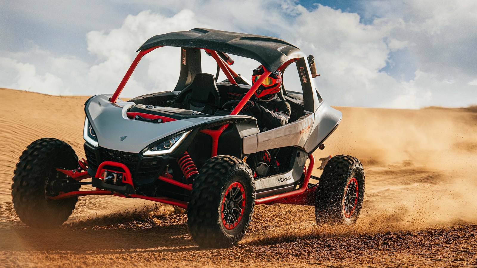 Un nouveau côte-à-côte sport de 220 hp arrive bientôt