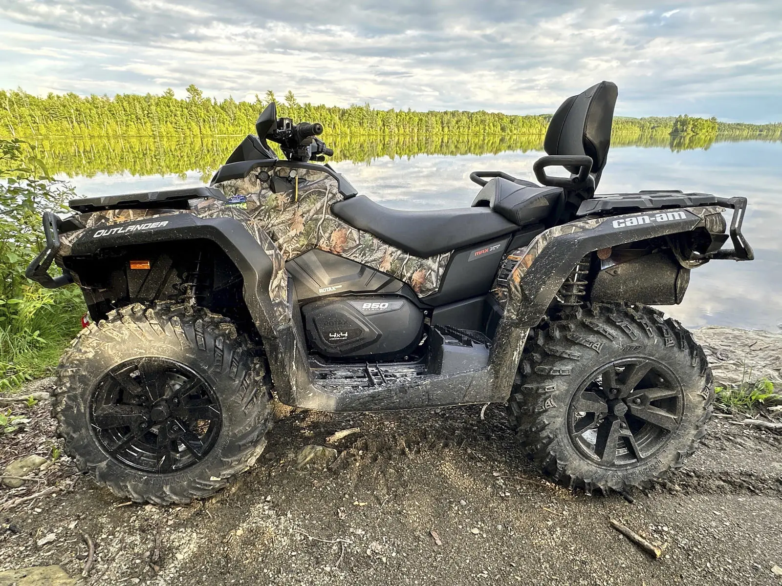 Can-Am Outlander MAX XT 850 2024: pourquoi ce VTT reste au sommet